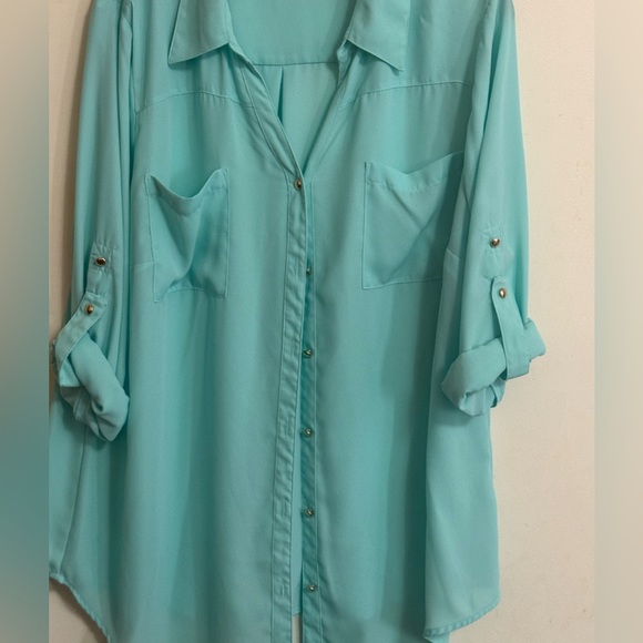 Beverly Drive Tops - BEVERLY DRIVE Turquoise Button-Down Shirt